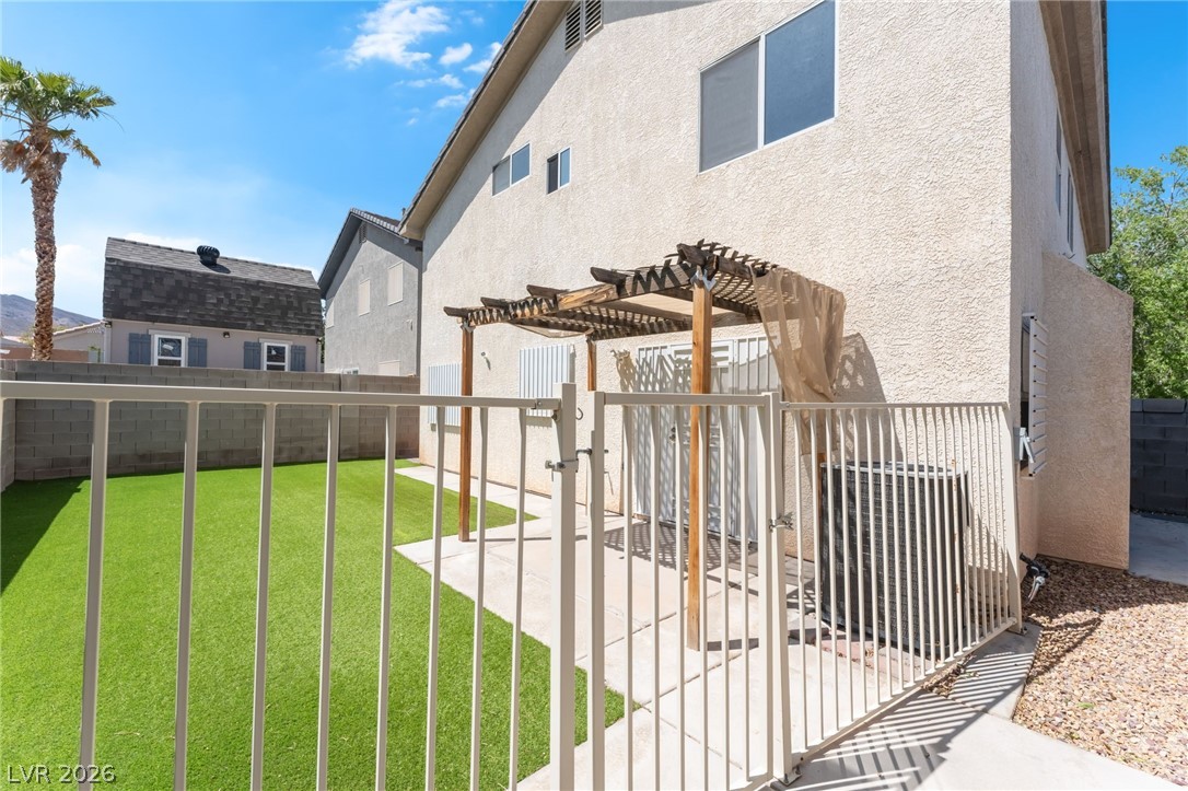 9433 Oxford Wine Court Las Vegas NV 89129