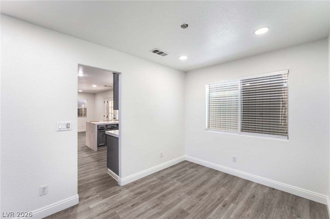 9433 Oxford Wine Court Las Vegas NV 89129