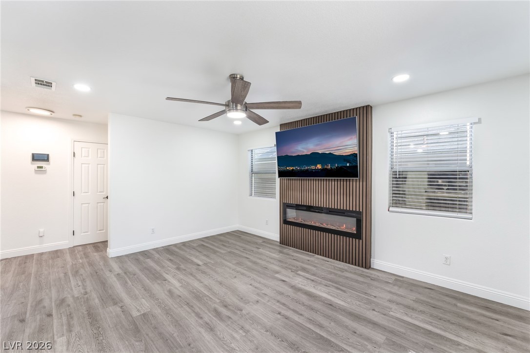 9433 Oxford Wine Court Las Vegas NV 89129
