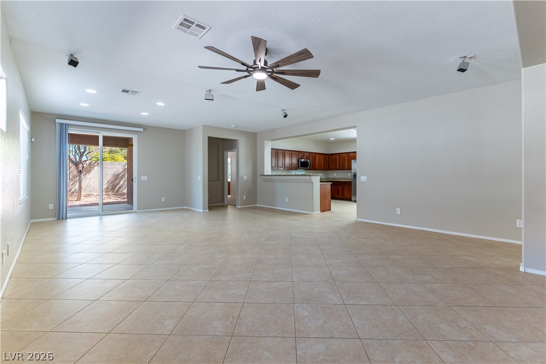 6812 Royal Poinciana Court Las Vegas NV 89131
