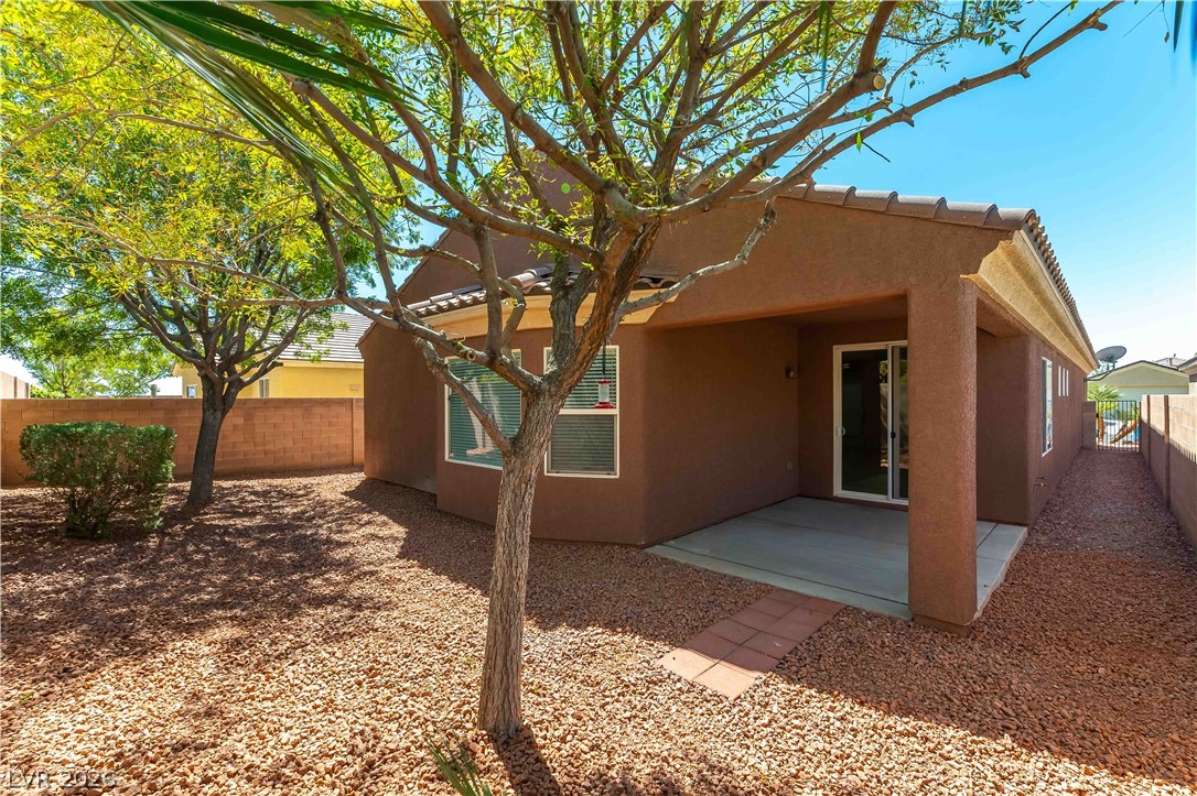 6812 Royal Poinciana Court Las Vegas NV 89131