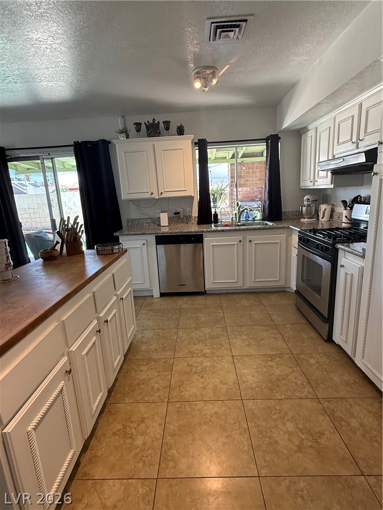 6747 Grandola Drive Las Vegas NV 89103