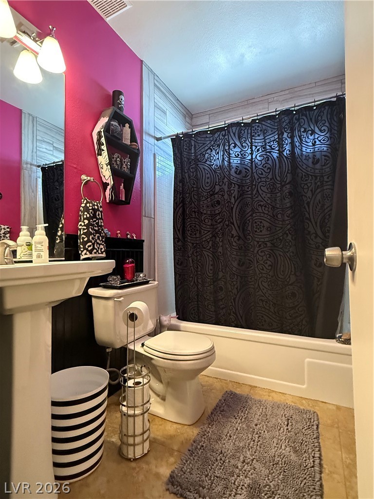 6747 Grandola Drive Las Vegas NV 89103