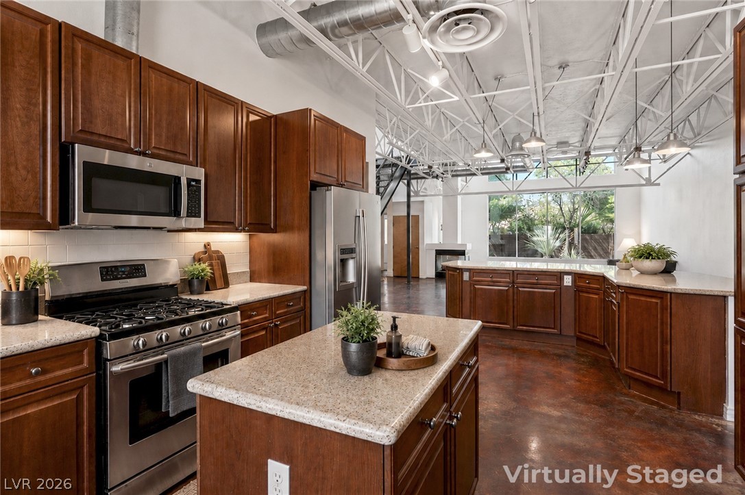 5603 Deer Creek Falls Court Las Vegas NV 89118
