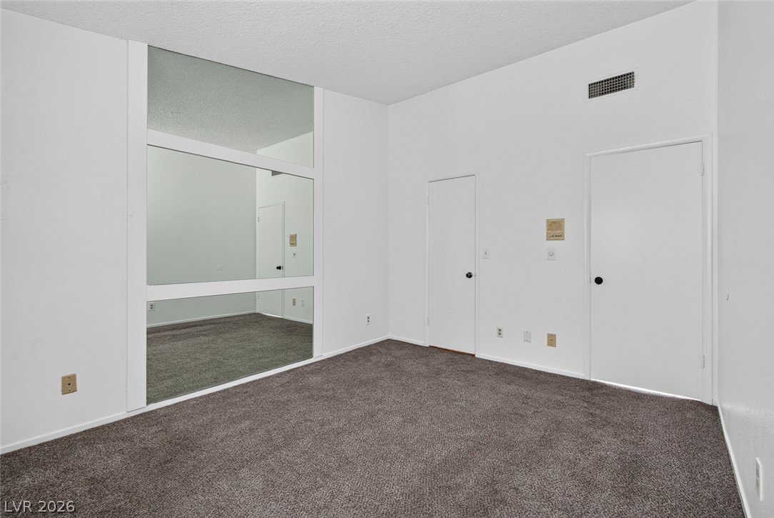 4030 Bright Star Court Las Vegas NV 89115