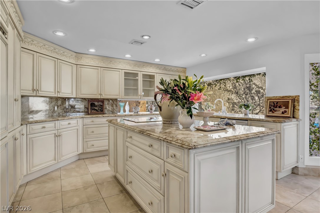 7655 Spanish Bay Drive Las Vegas NV 89113