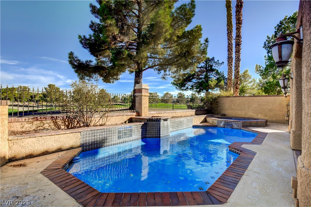 7655 Spanish Bay Drive Las Vegas NV 89113