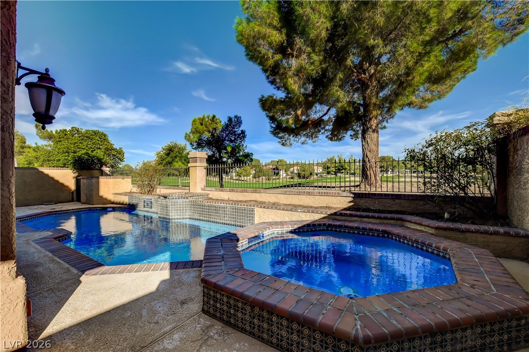 7655 Spanish Bay Drive Las Vegas NV 89113