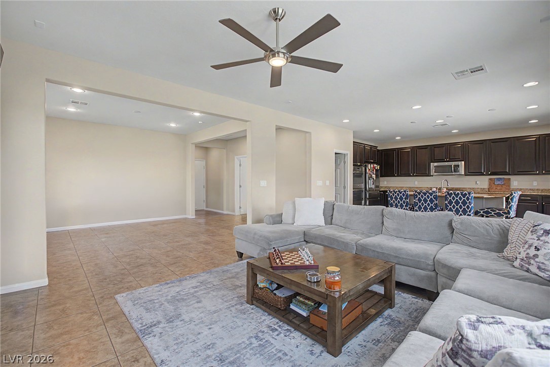 7794 Lovely Squaw Court Las Vegas NV 89179