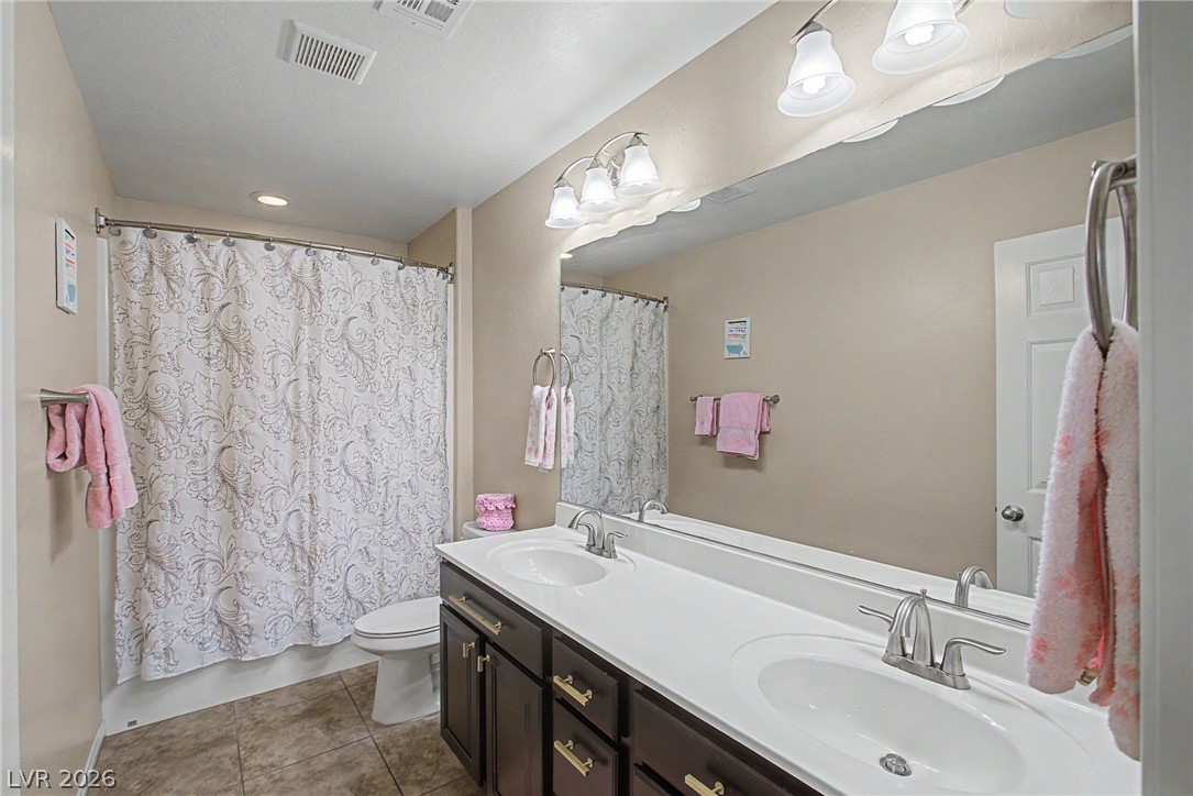 7794 Lovely Squaw Court Las Vegas NV 89179