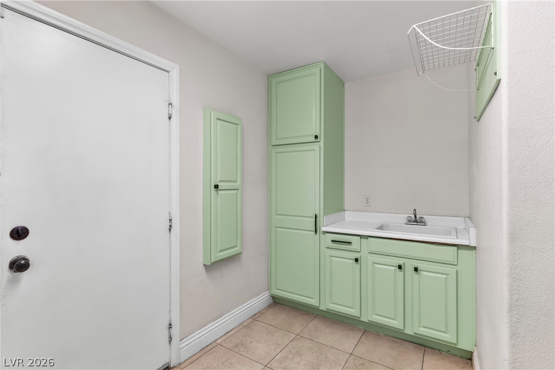 506 Sunset Villa Drive Las Vegas NV 89110