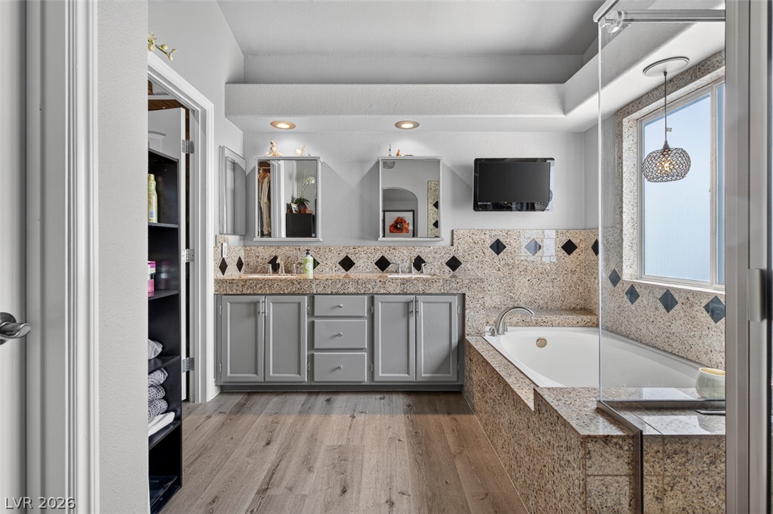 6673 Coral Falls Circle Las Vegas NV 89108