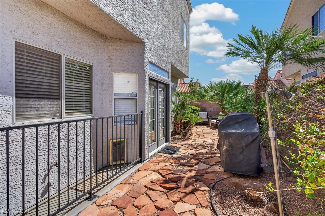 6673 Coral Falls Circle Las Vegas NV 89108