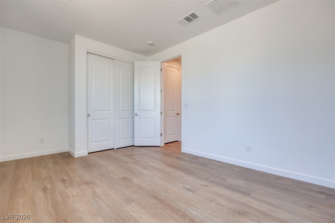 9228 Simon Street Las Vegas NV 89166