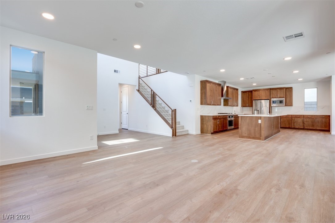 9228 Simon Street Las Vegas NV 89166