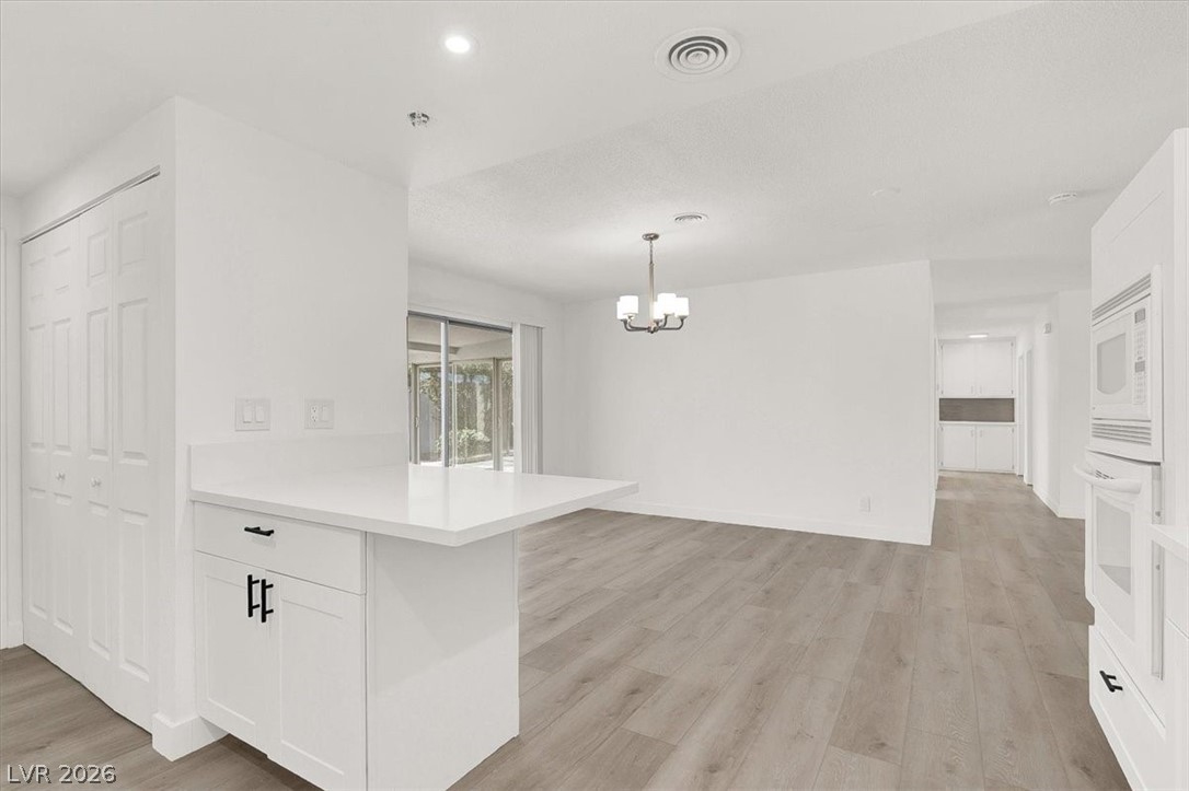 1607 Silver Mesa Way Las Vegas NV 89169