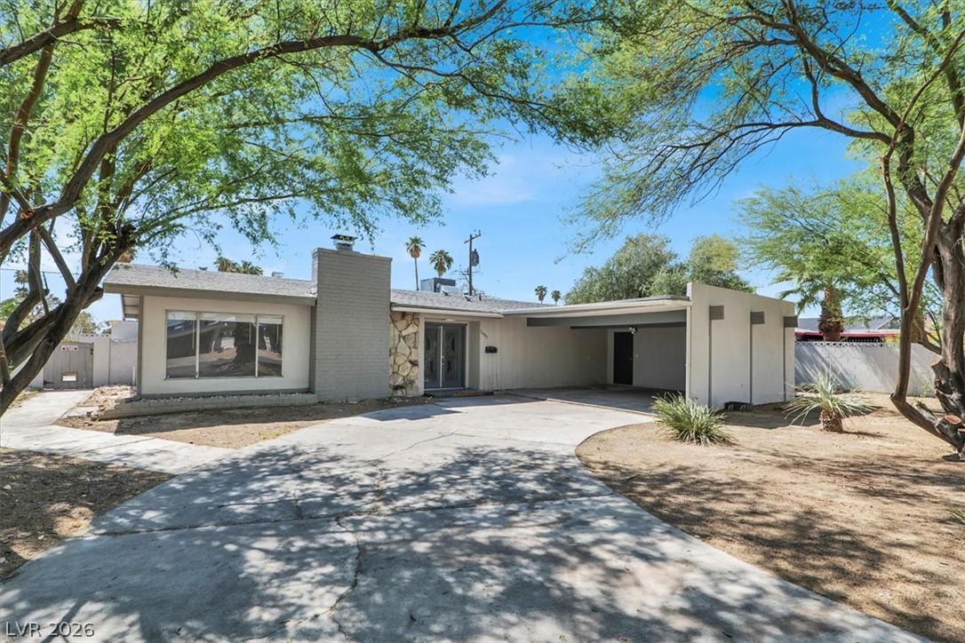 1607 Silver Mesa Way Las Vegas NV 89169