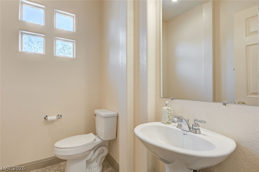 10093 Golden Bluff Avenue Las Vegas NV 89148