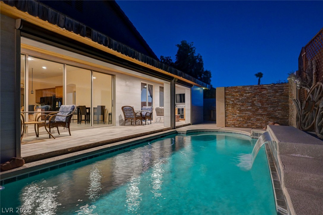 10093 Golden Bluff Avenue Las Vegas NV 89148