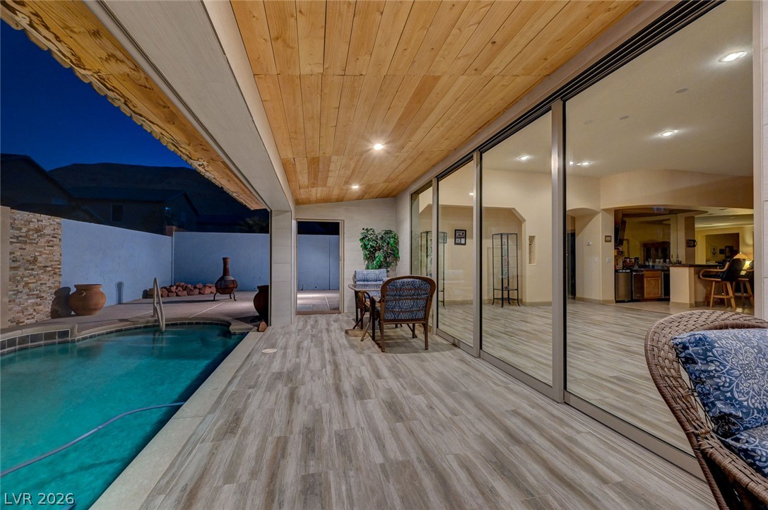 10093 Golden Bluff Avenue Las Vegas NV 89148