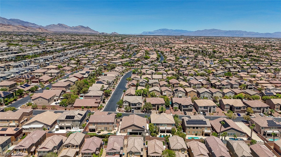 10093 Golden Bluff Avenue Las Vegas NV 89148
