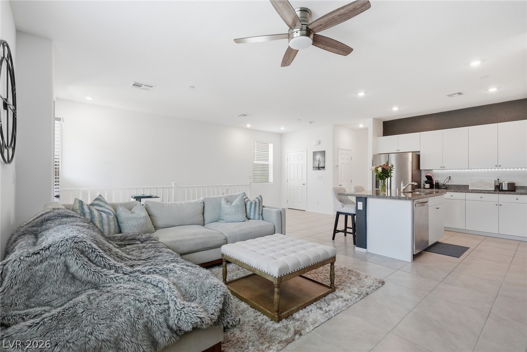6155 Garden Oasis Street Las Vegas NV 89148