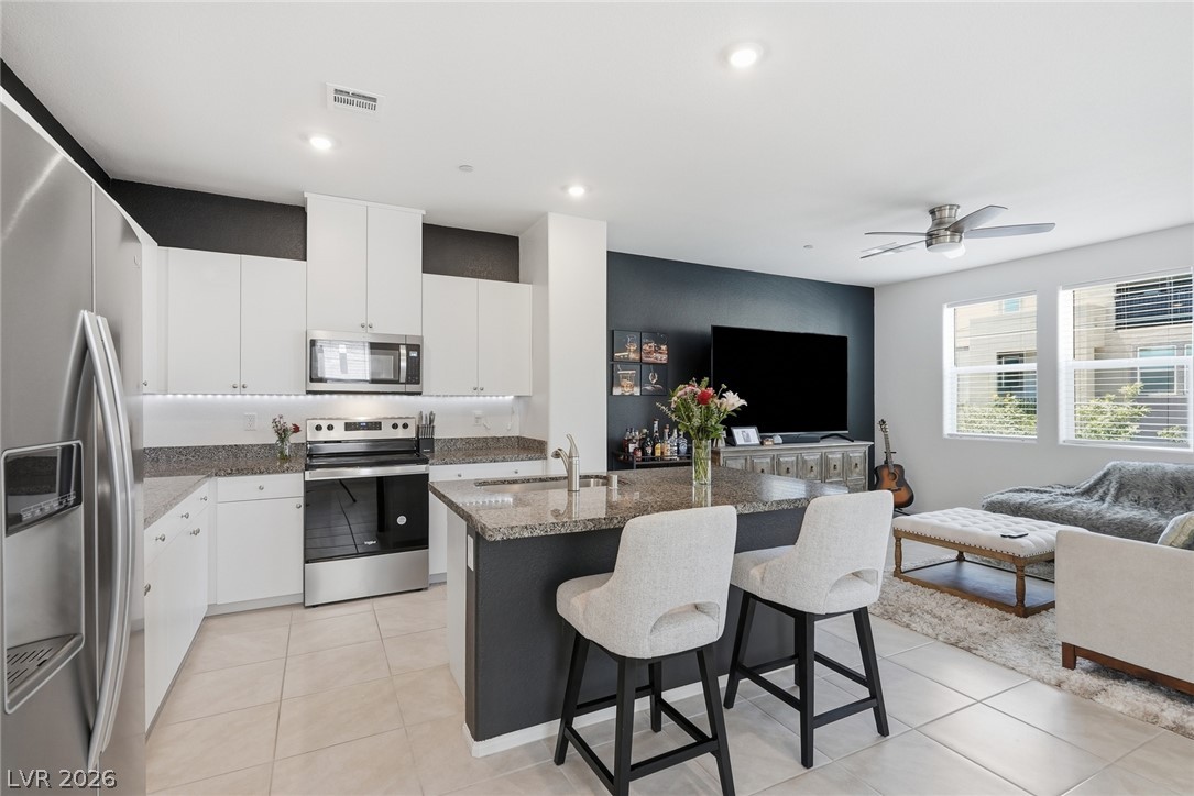 6155 Garden Oasis Street Las Vegas NV 89148