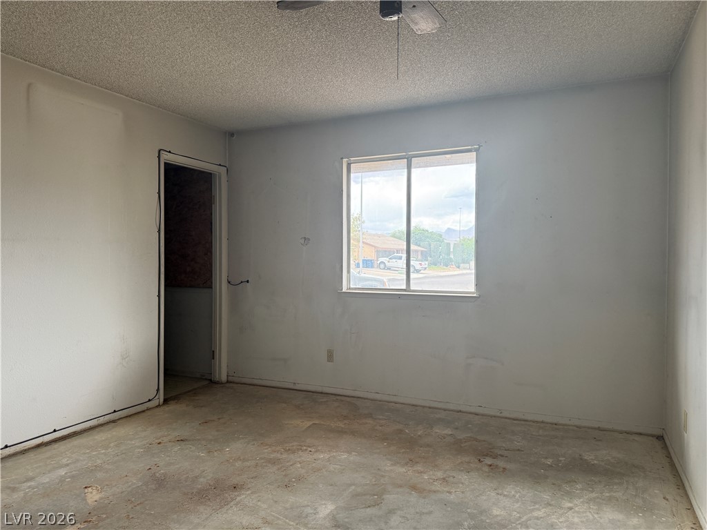 4233 Kensington Way Las Vegas NV 89108