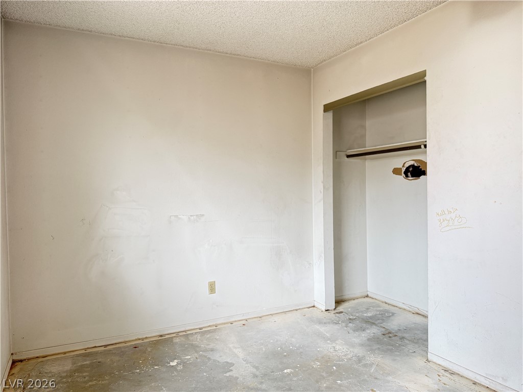 4233 Kensington Way Las Vegas NV 89108