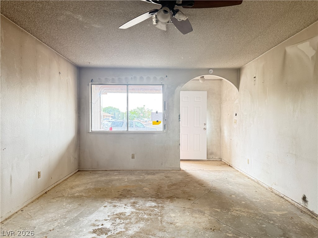 4233 Kensington Way Las Vegas NV 89108