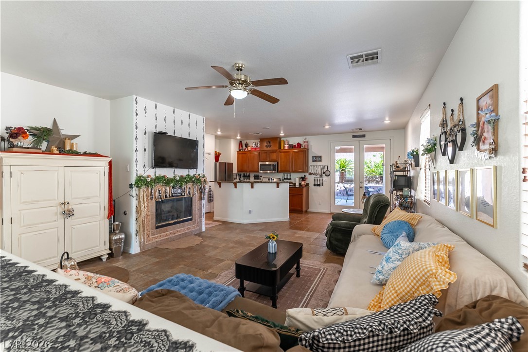 1189 Grove Park Street Henderson NV 89002