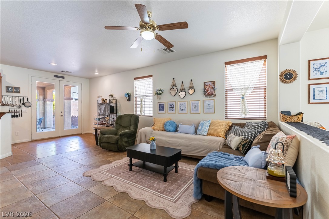 1189 Grove Park Street Henderson NV 89002