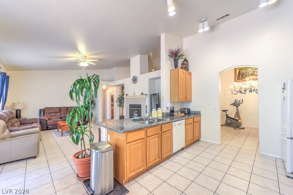 8628 Highland View Avenue Las Vegas NV 89145