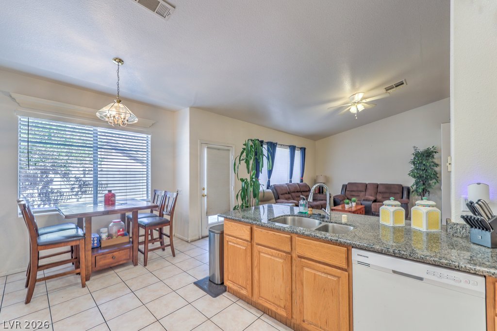 8628 Highland View Avenue Las Vegas NV 89145