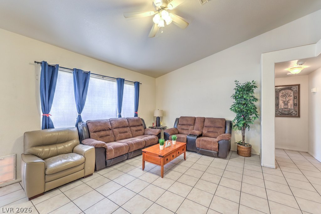 8628 Highland View Avenue Las Vegas NV 89145