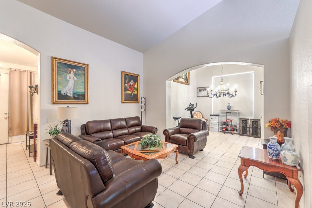 8628 Highland View Avenue Las Vegas NV 89145