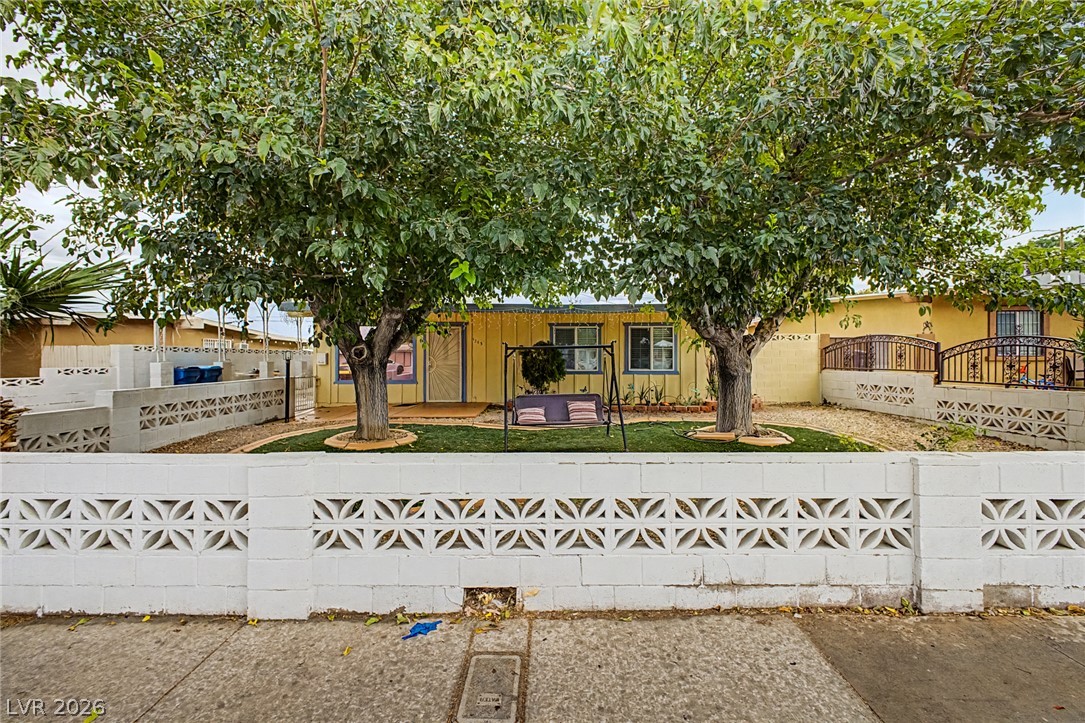 4345 Parkdale Avenue Las Vegas NV 89121