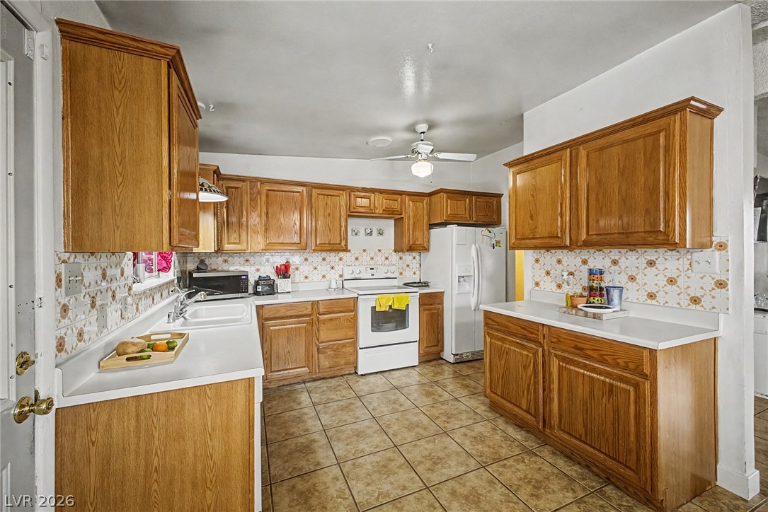 4345 Parkdale Avenue Las Vegas NV 89121