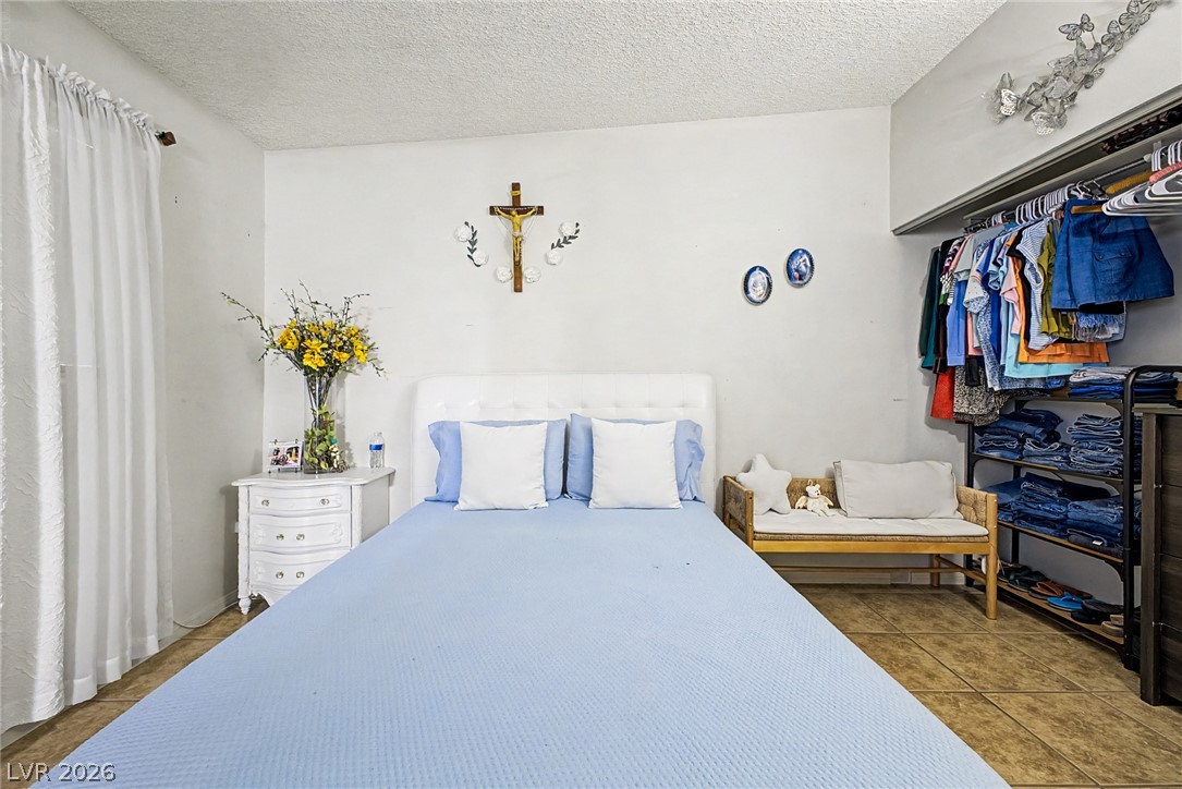 4345 Parkdale Avenue Las Vegas NV 89121