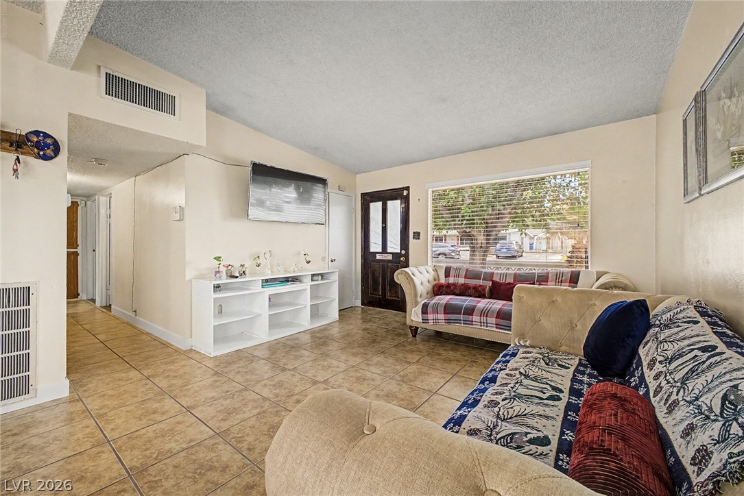 4345 Parkdale Avenue Las Vegas NV 89121