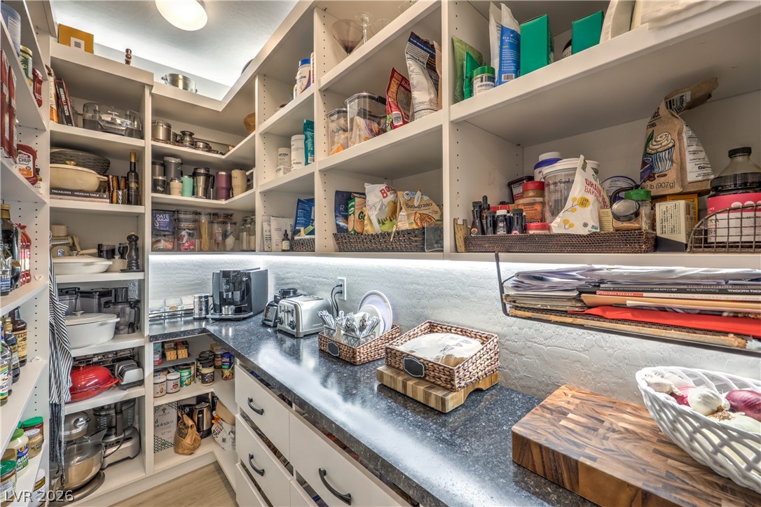 8265 Skye Peak Street Las Vegas NV 89166