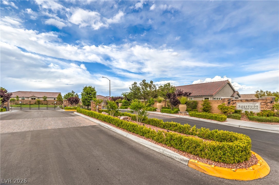 8265 Skye Peak Street Las Vegas NV 89166