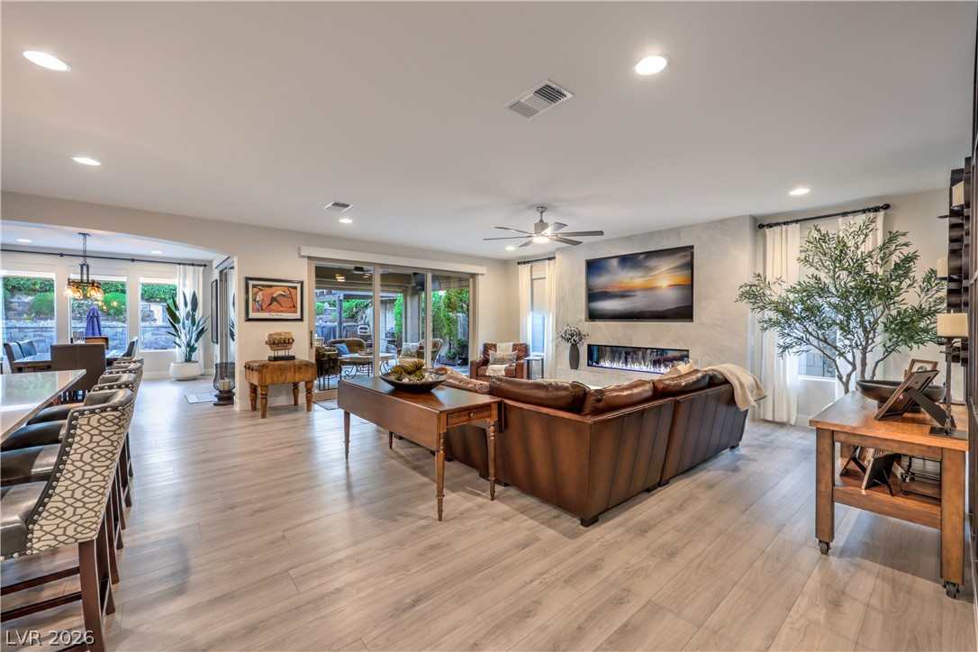 8265 Skye Peak Street Las Vegas NV 89166