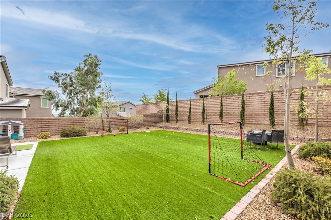2592 Iron Crest Lane Las Vegas NV 89138