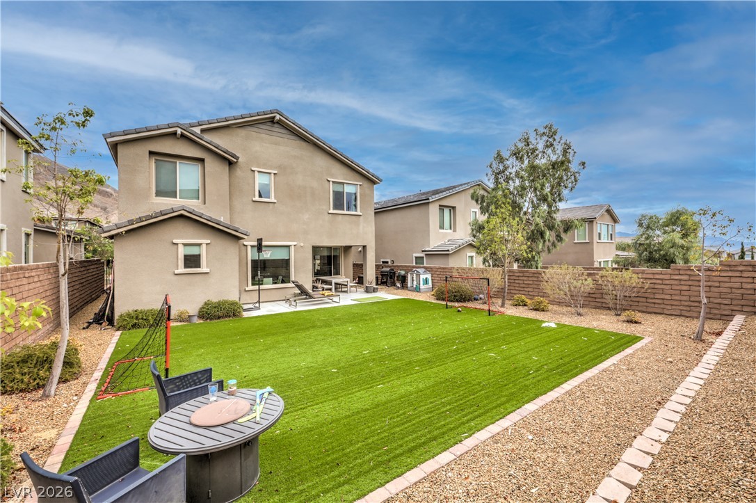 2592 Iron Crest Lane Las Vegas NV 89138