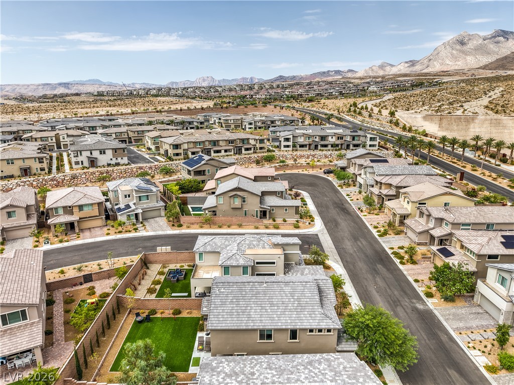 2592 Iron Crest Lane Las Vegas NV 89138