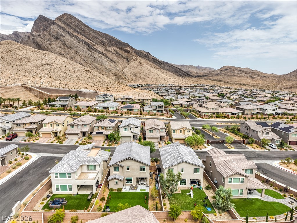2592 Iron Crest Lane Las Vegas NV 89138