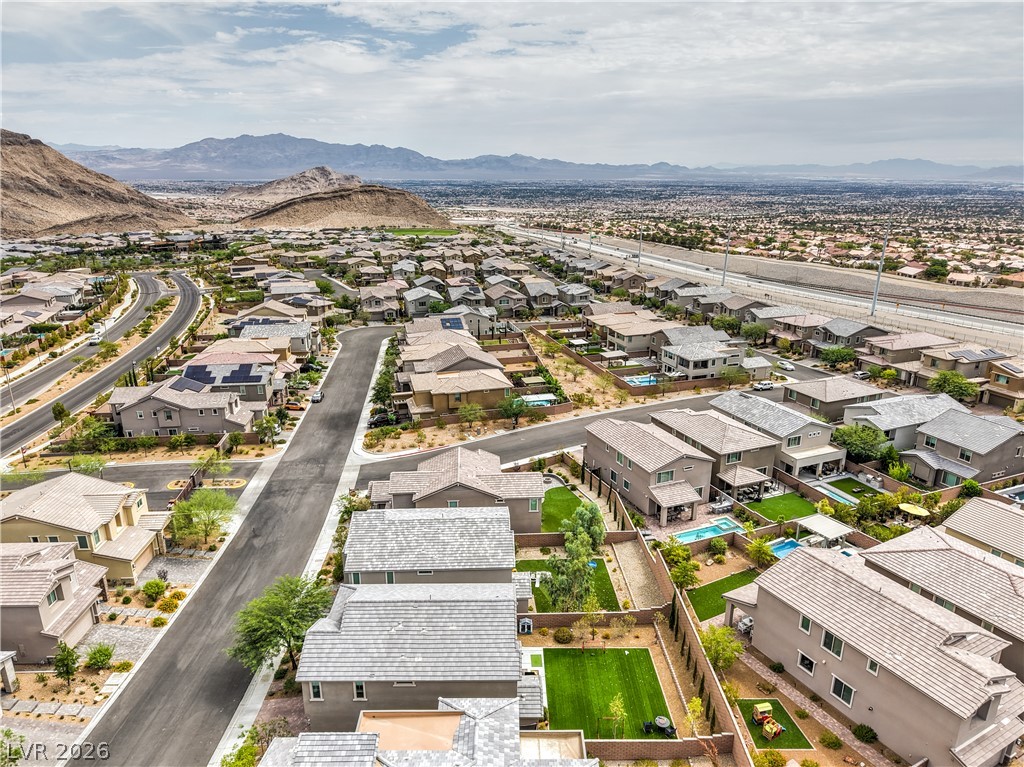 2592 Iron Crest Lane Las Vegas NV 89138