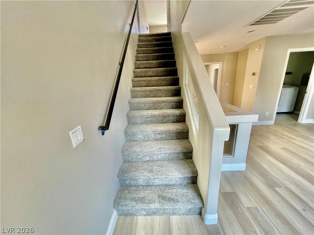 5964 Gordon Creek Avenue Las Vegas NV 89139