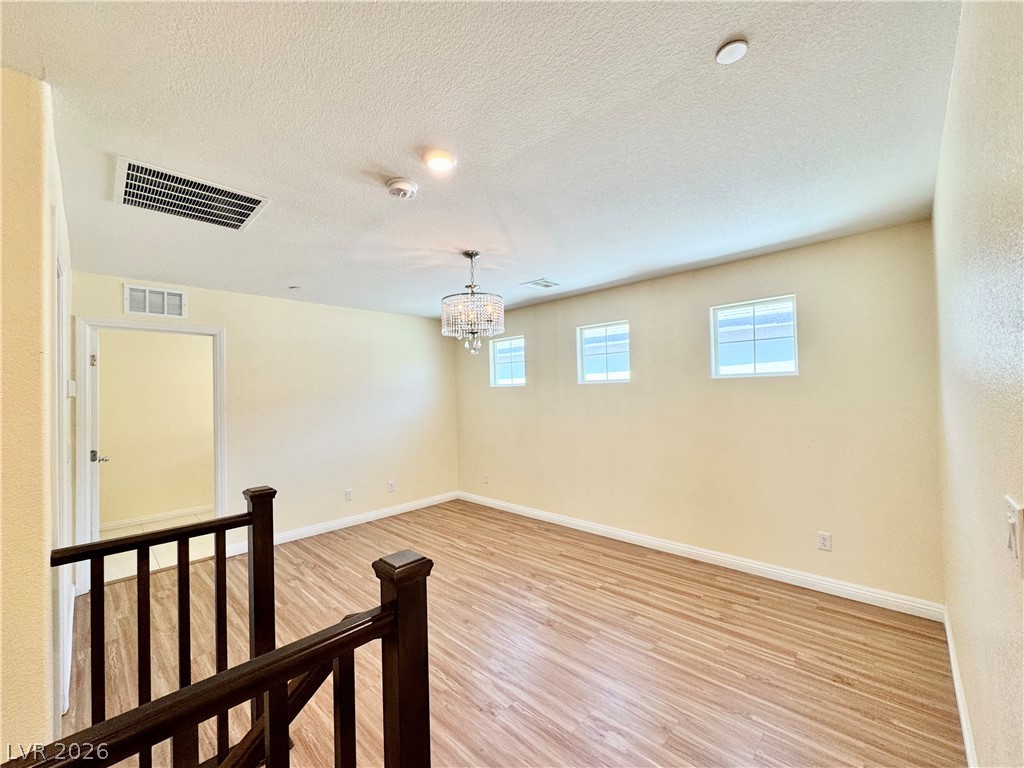 6088 Castle Gardens Avenue Las Vegas NV 89130